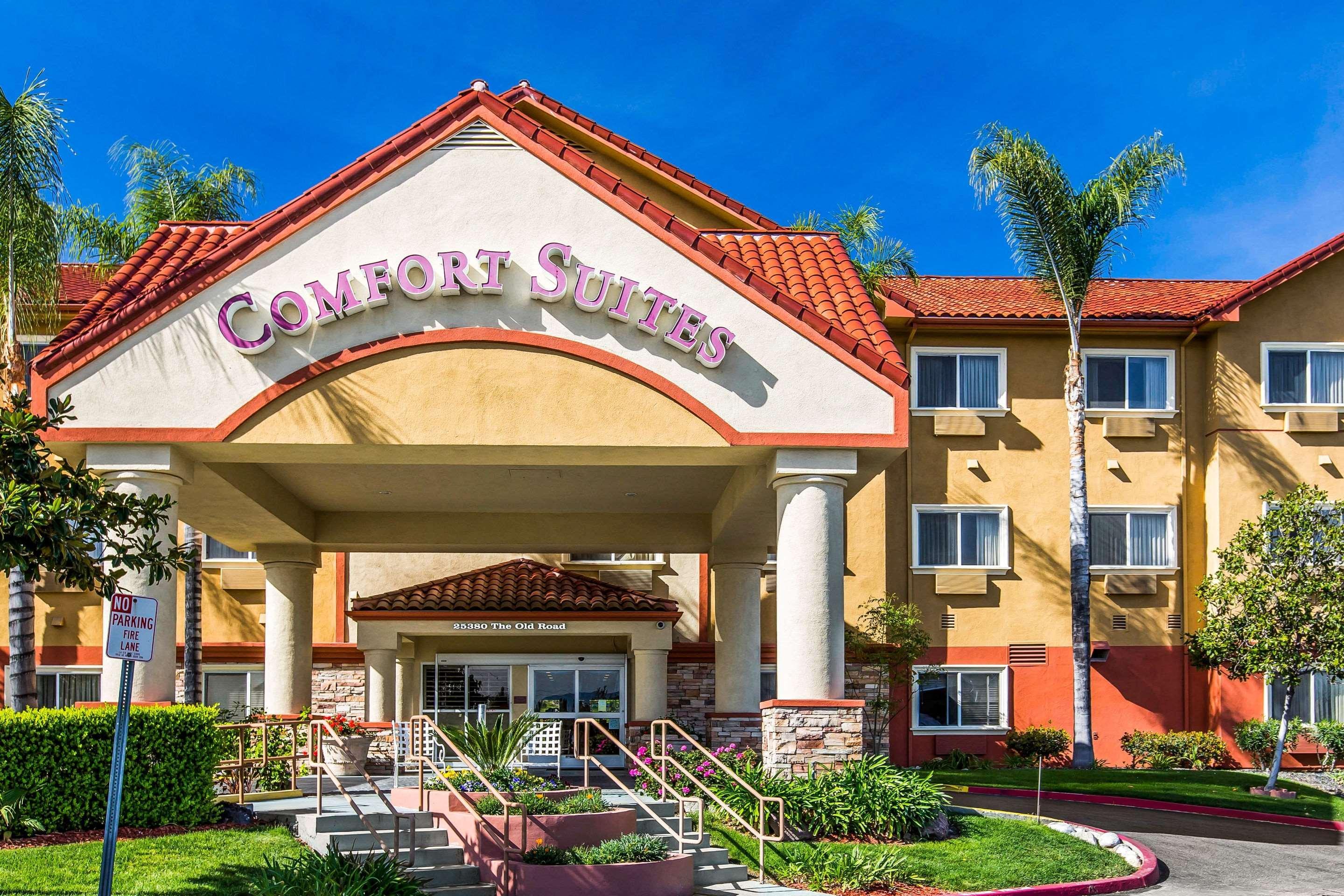 คอมฟอร์ต สวีท เนียร์ ซิกซ์แฟลก เมจิค เมาน์เท็น Hotel Stevenson Ranch ภายนอก รูปภาพ