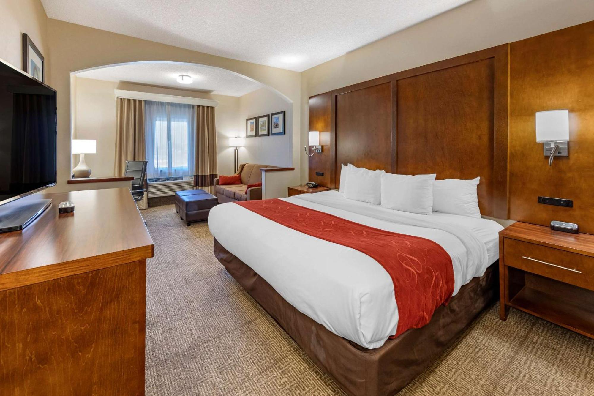 คอมฟอร์ต สวีท เนียร์ ซิกซ์แฟลก เมจิค เมาน์เท็น Hotel Stevenson Ranch ภายนอก รูปภาพ