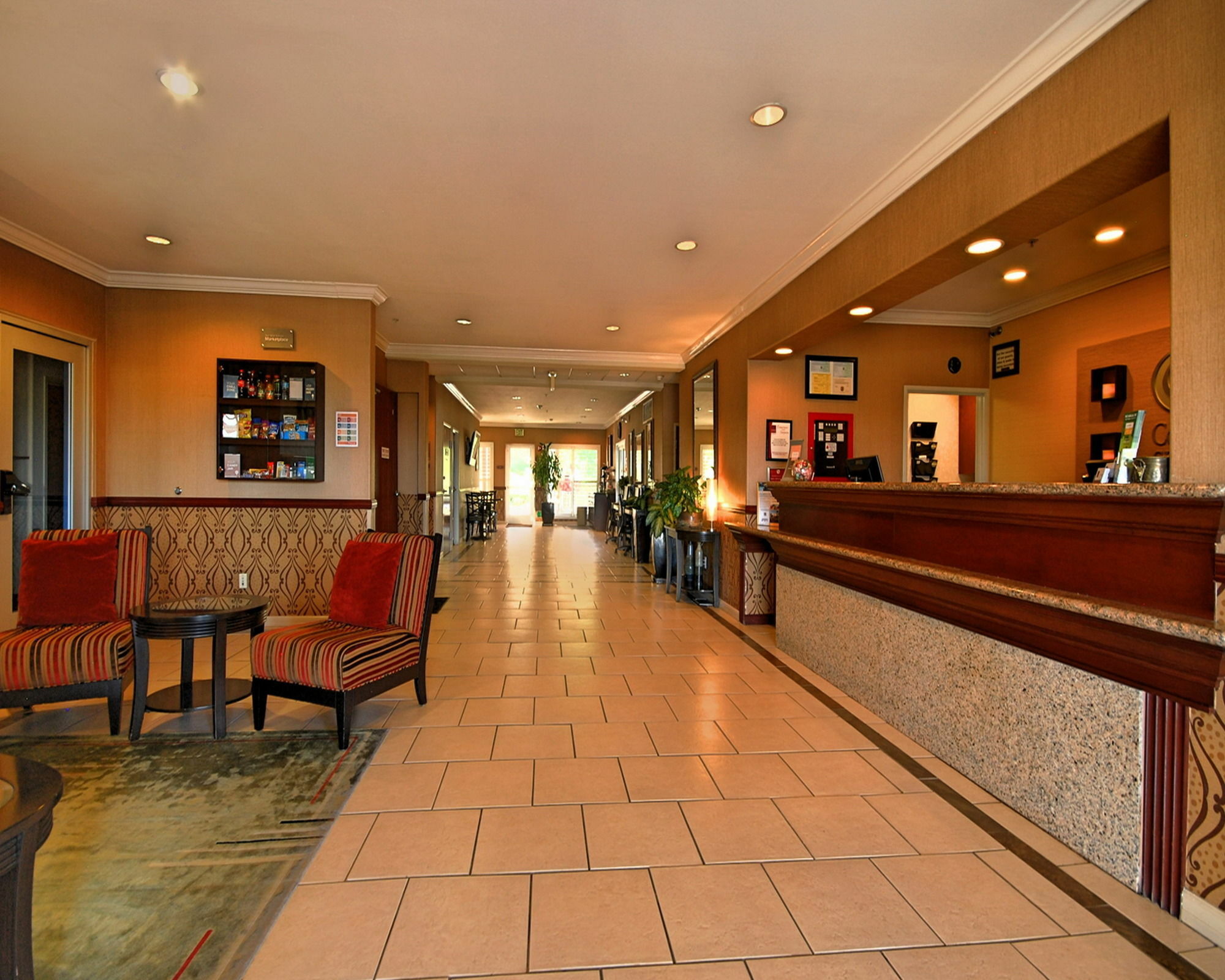 คอมฟอร์ต สวีท เนียร์ ซิกซ์แฟลก เมจิค เมาน์เท็น Hotel Stevenson Ranch ภายนอก รูปภาพ