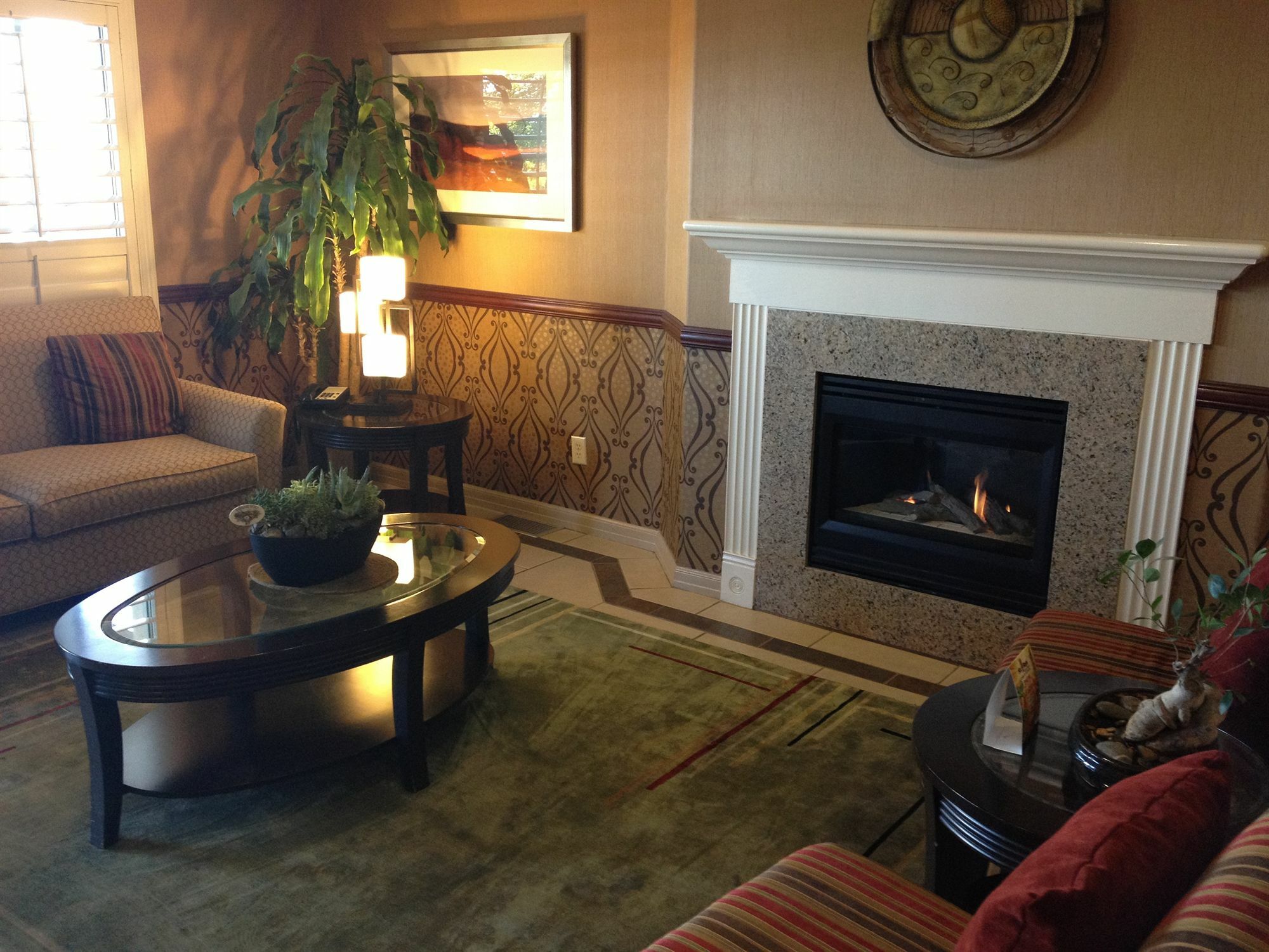คอมฟอร์ต สวีท เนียร์ ซิกซ์แฟลก เมจิค เมาน์เท็น Hotel Stevenson Ranch ภายนอก รูปภาพ